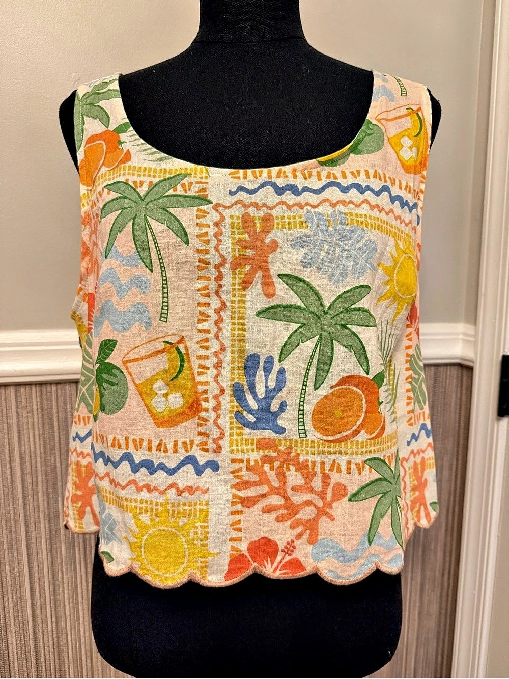 C&C California Linen Blend Tropical Print Scallop Hem Tank Top L